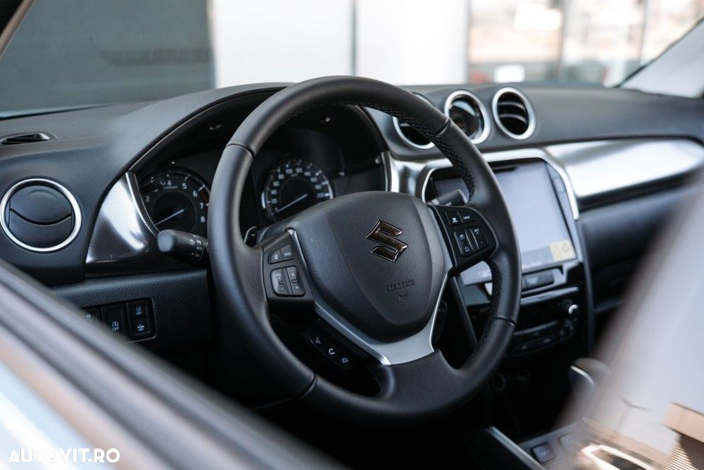 Suzuki Vitara - 16