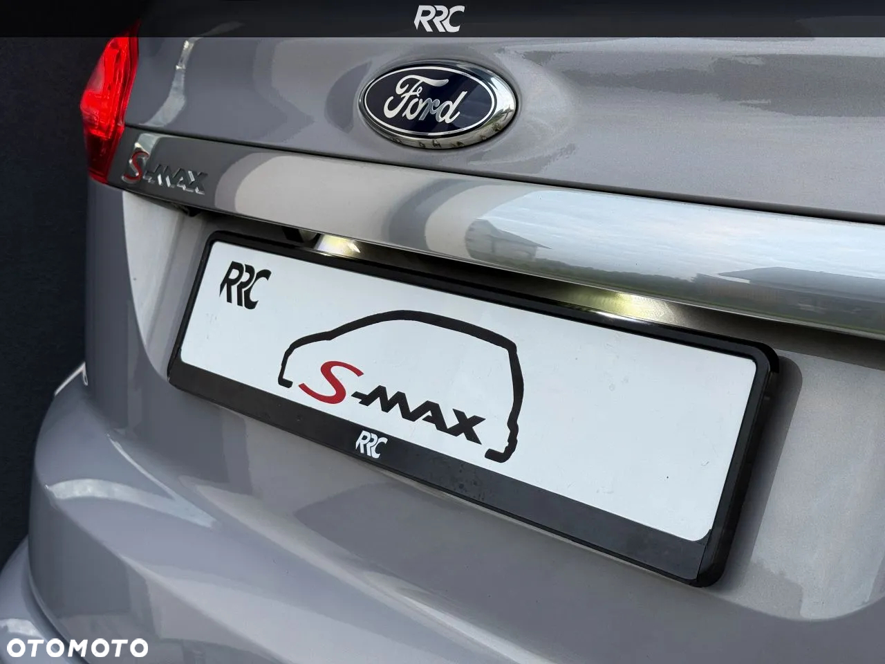 Ford S-Max 2.0 TDCi DPF Titanium X - 32