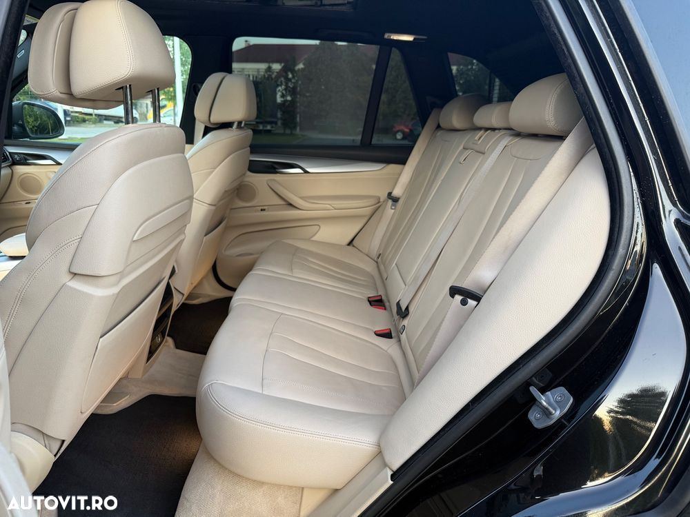 BMW X5 xDrive25d Sport-Aut. - 7