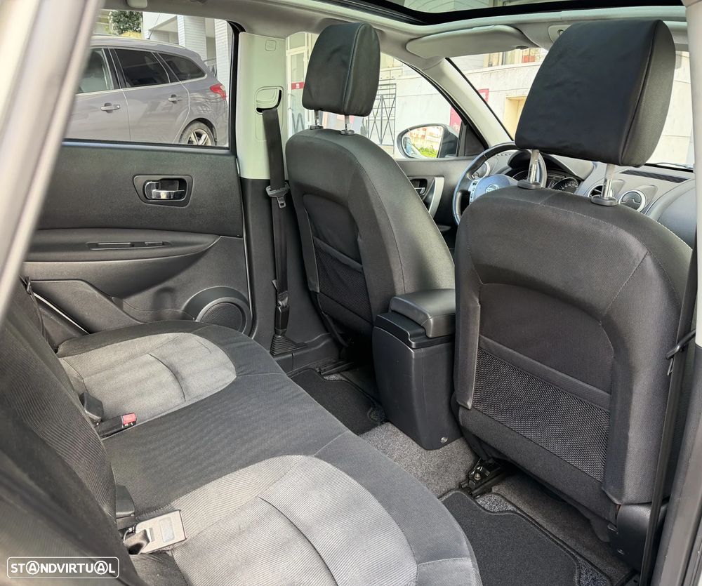 Nissan Qashqai 1.5 dCi Tekna Premium 17 - 22