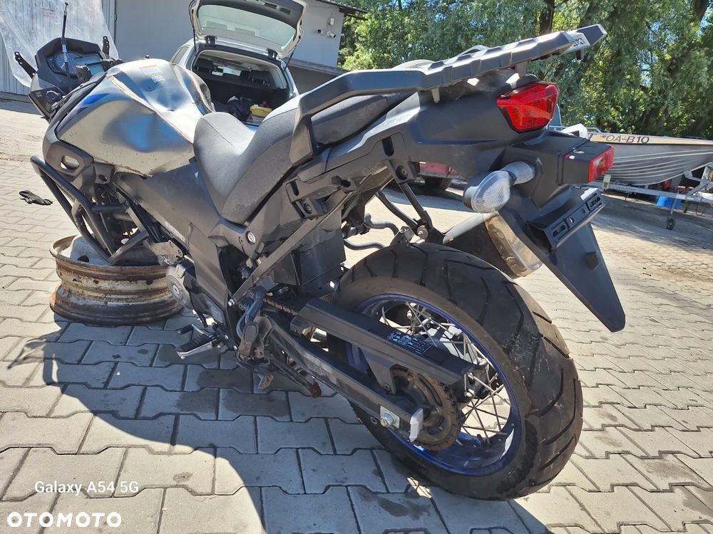 Suzuki V-STROM - 8