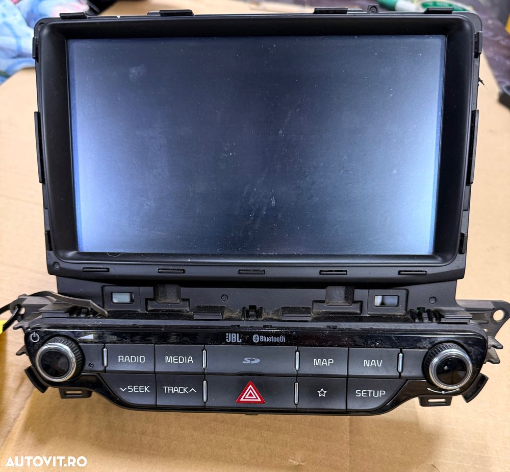 Navigatie originala KIA NIRO an 2017-2022 cod 96550-G5140 stare foarte buna - 2