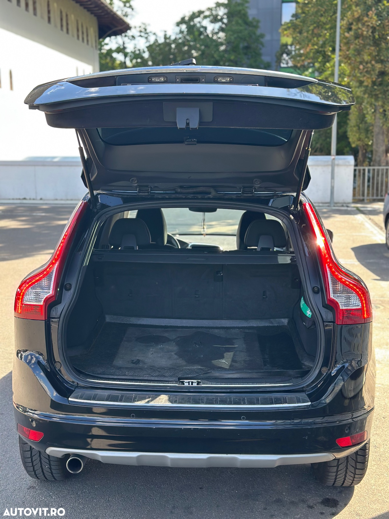 Volvo XC 60 D3 Geartronic Momentum - 15