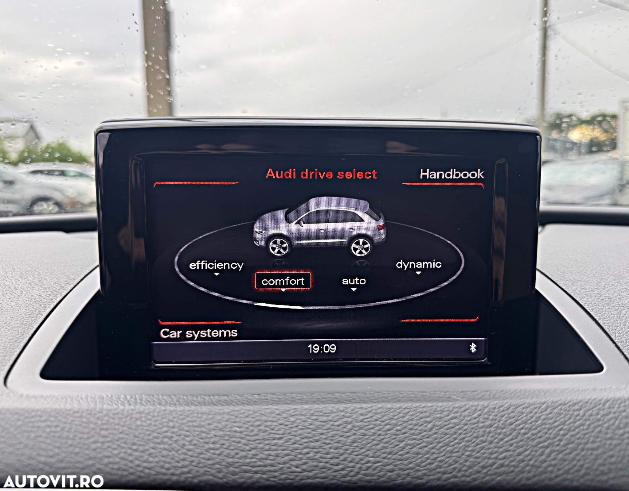Audi Q3 2.0 TDI Quattro S tronic sport - 31