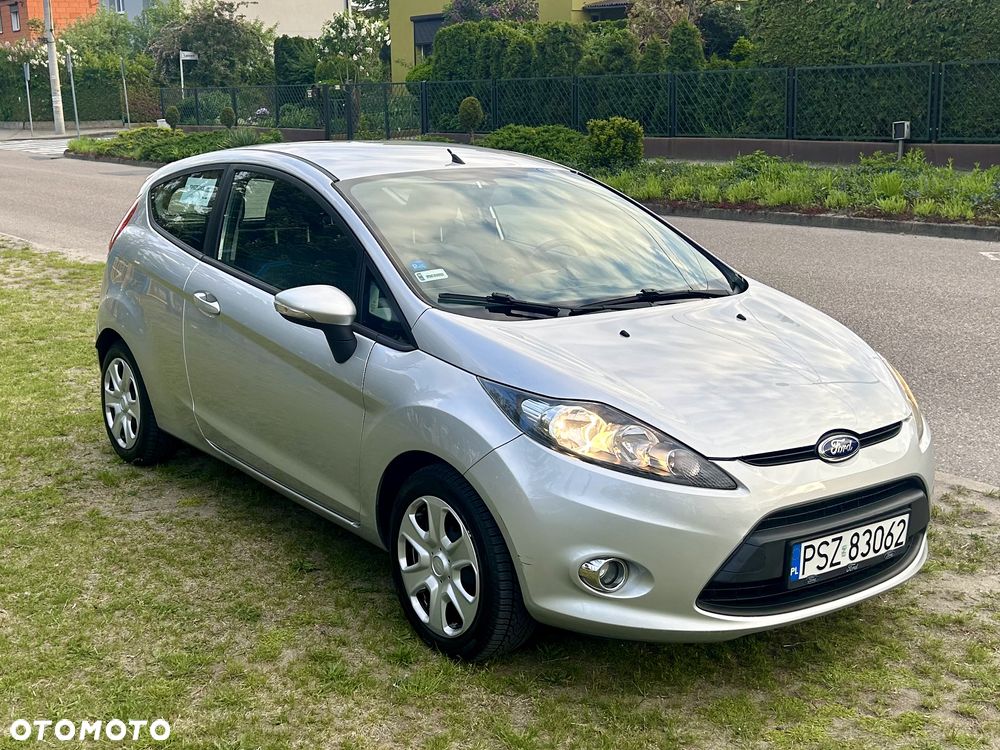 Ford Fiesta 1.25 Ambiente - 1