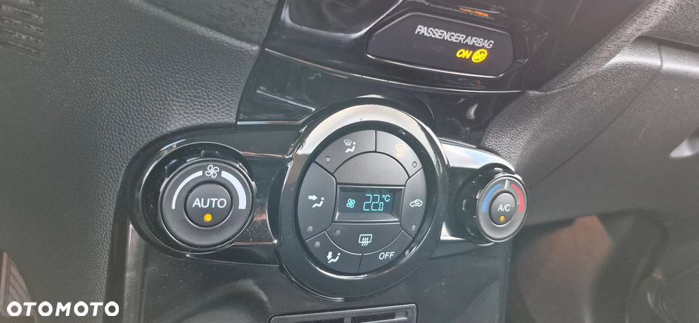 Ford Fiesta 1.6 TDCi Platinium X - 27