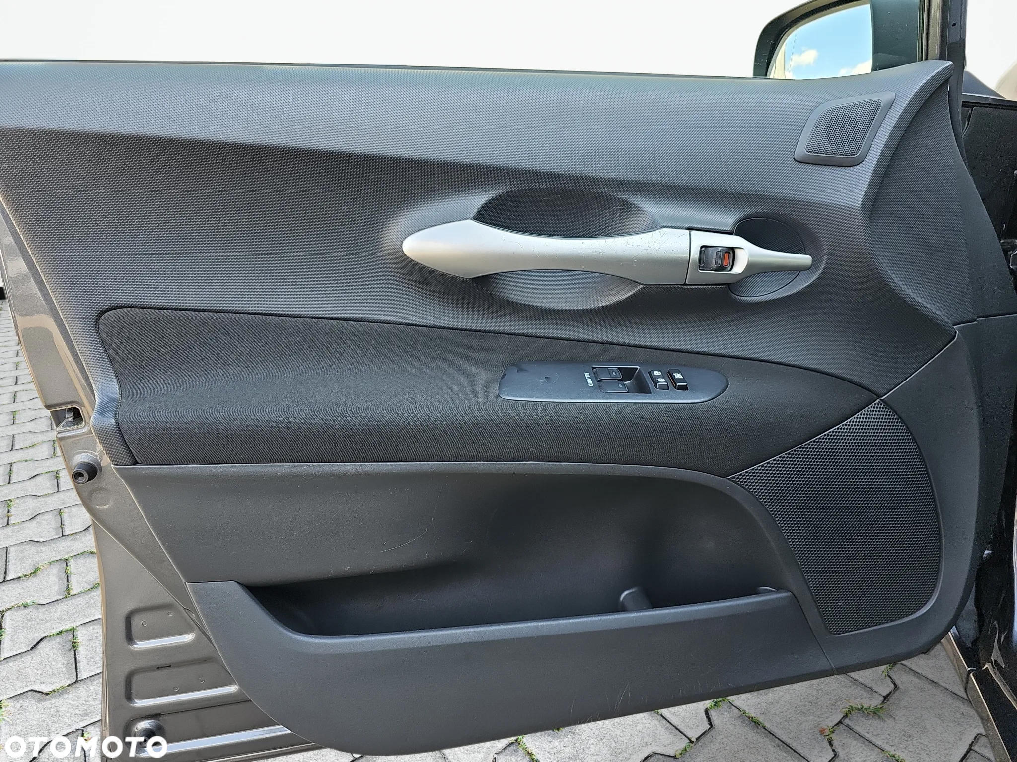 Toyota Auris 1.33 VVT-i Life Comfort - 12