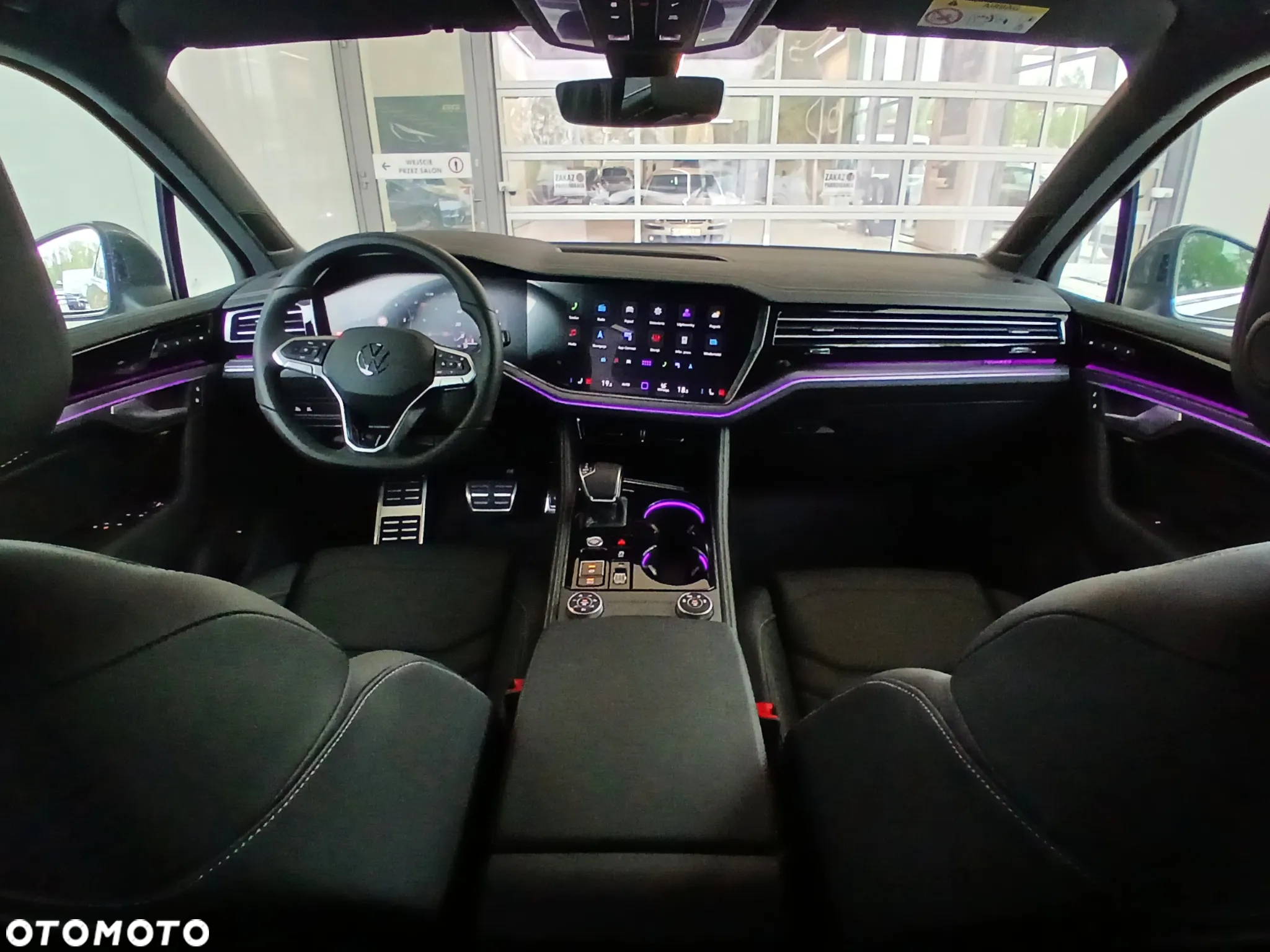 Volkswagen Touareg 3.0 V6 TDI 4Motion R-Line - 13