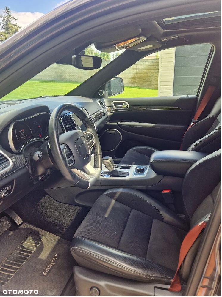 Jeep Grand Cherokee 6.4 V8 SRT8 - 12