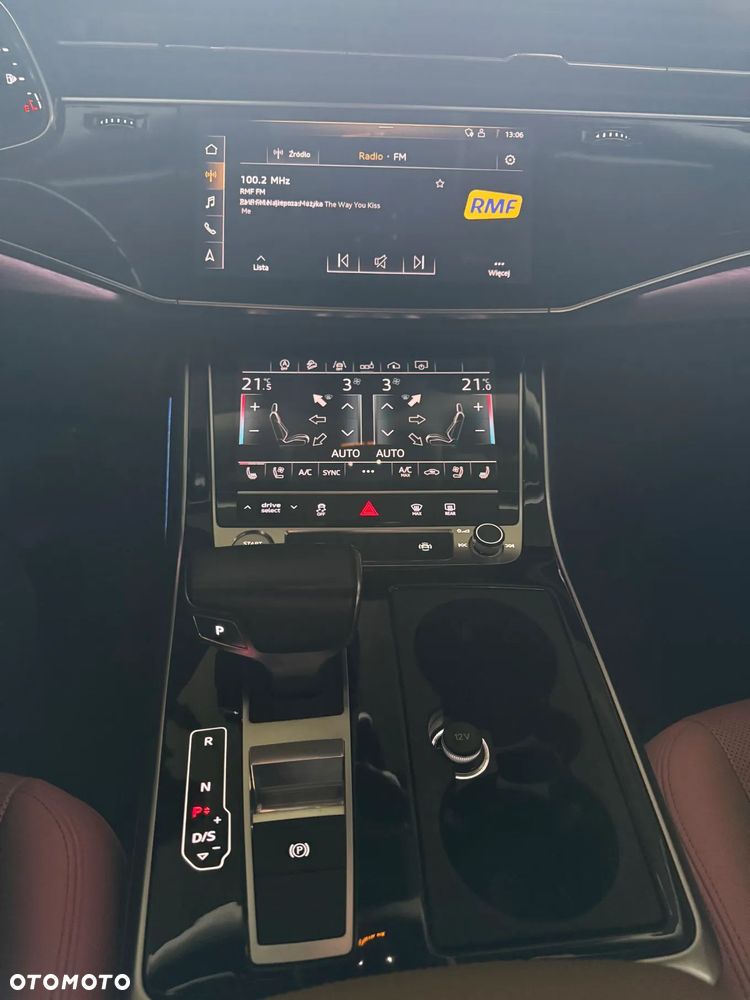 Audi Q8 - 10