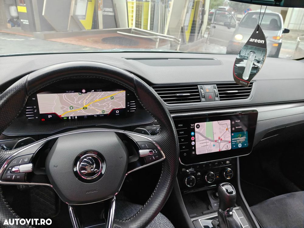 Skoda Superb 2.0 TSI 4X4 DSG Sportline - 11