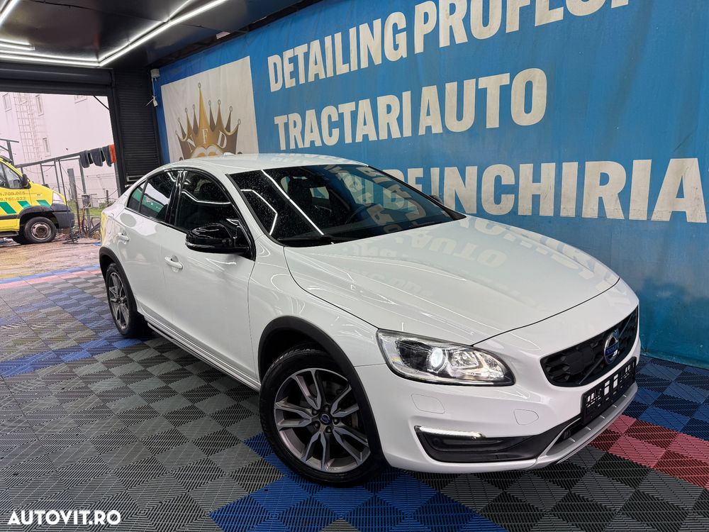 Volvo S60 - 4