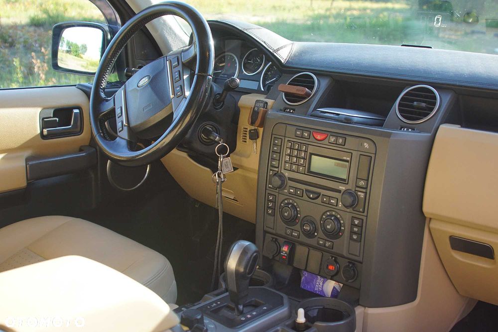 Land Rover Discovery - 4