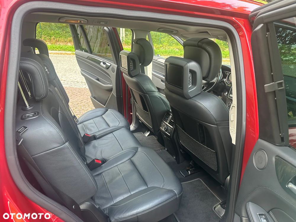 Mercedes-Benz GLS 350 d 4-Matic - 11