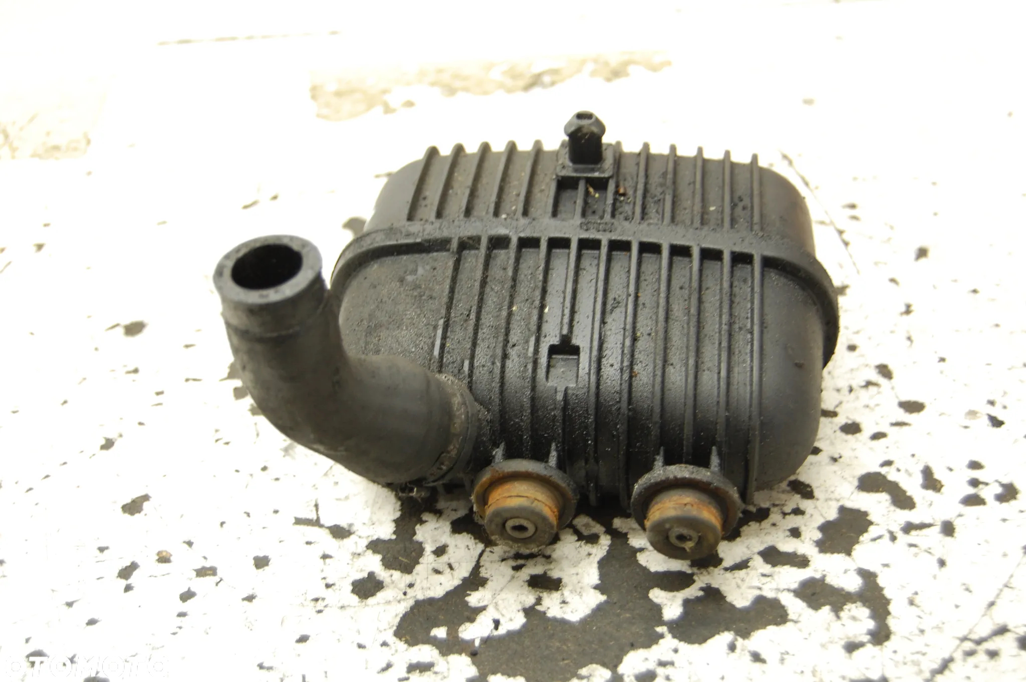 REZONATOR ZBIORNIK PODCIŚNIENIA 8E0129955B AUDI A6 C6 2.0 TDI - 4