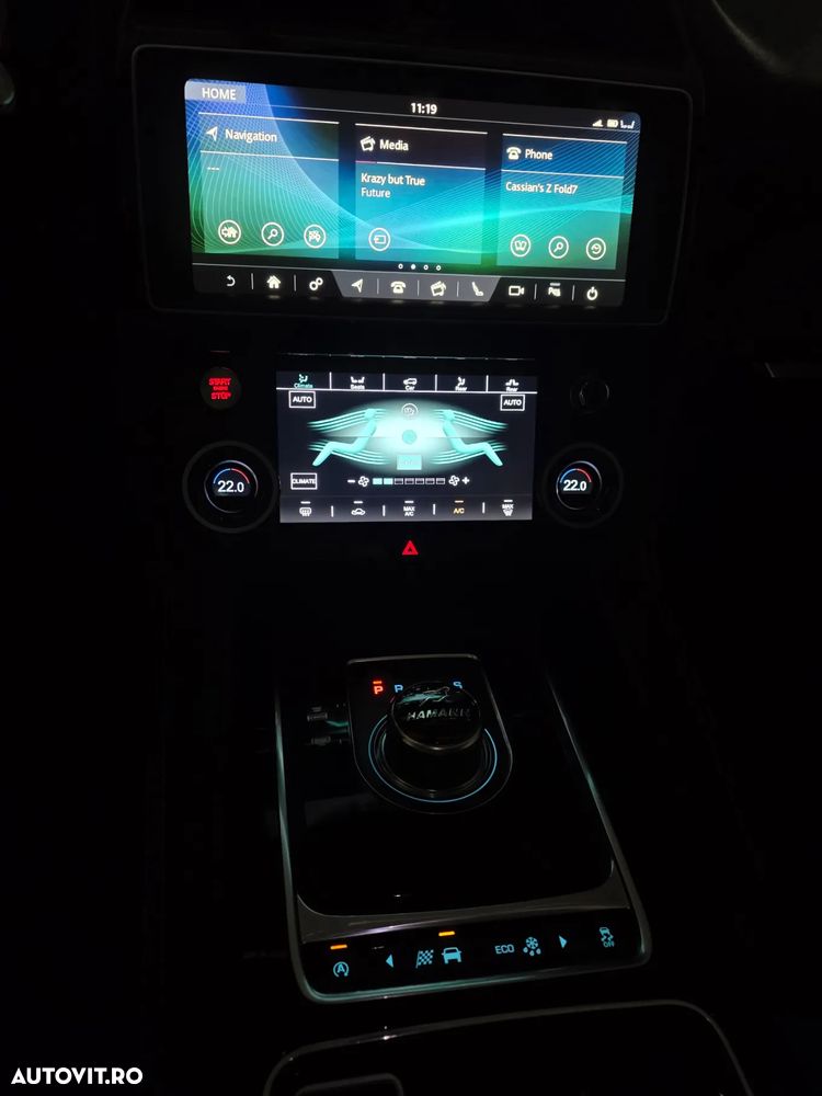 Jaguar F-Pace 20d AWD R-Sport - 16