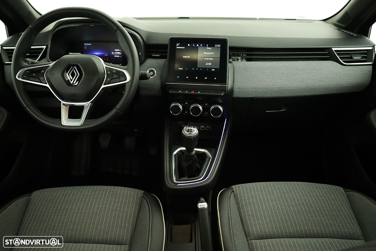 Renault Clio 1.0 TCe Techno - 8