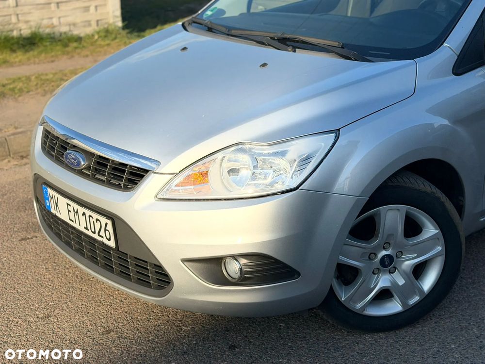 Ford Focus 1.6 16V Style - 20