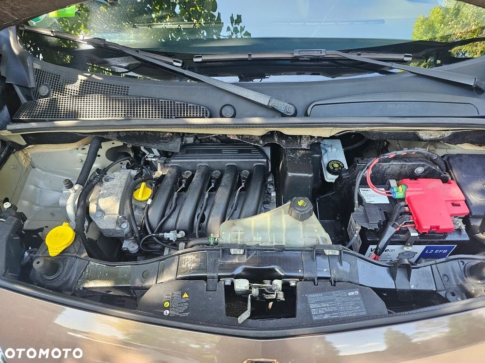 Renault Kangoo 1.6 16V 105 Happy Family - 21