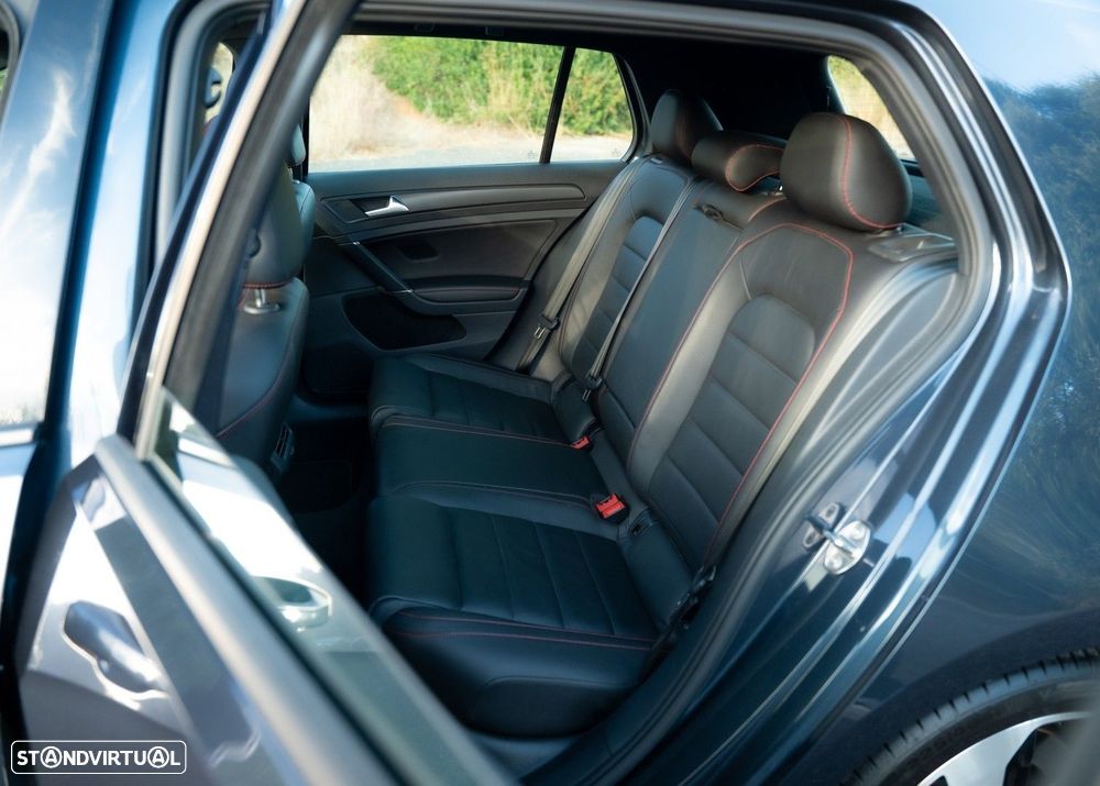 VW Golf 2.0 TSi GTi - 22
