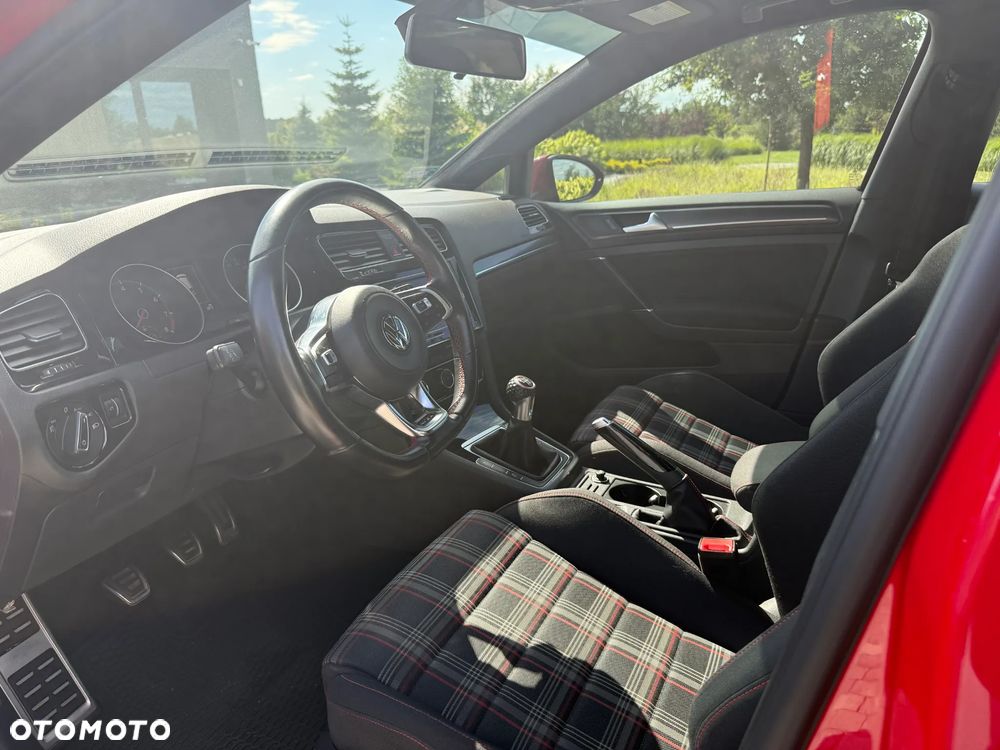 Volkswagen Golf 2.0 TSI BMT GTI - 13