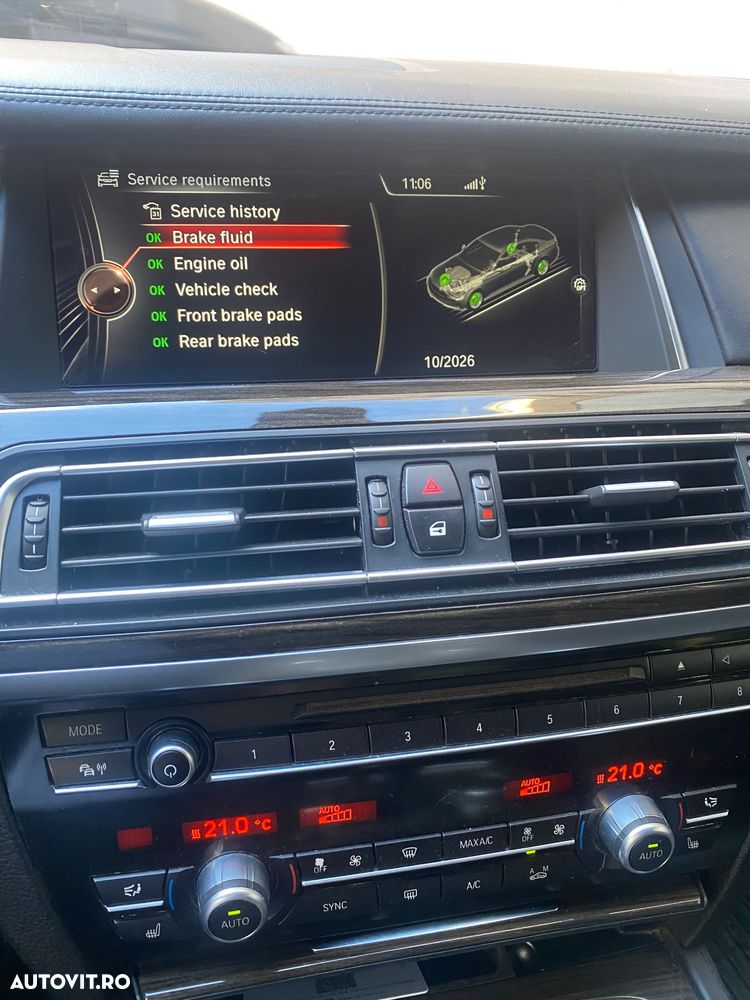 BMW Seria 7 730d xDrive - 34