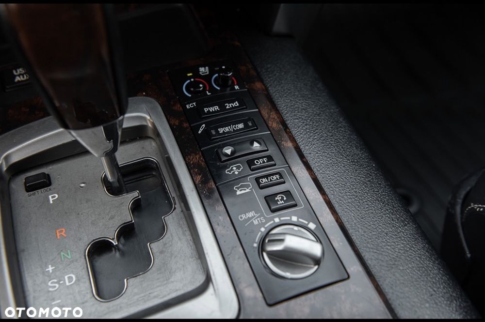 Toyota Land Cruiser LC 4.5 D-4D Limited - 21