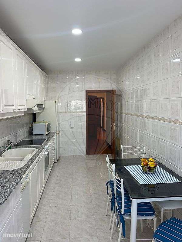 Apartamento T2 para arrendamento - Grande imagem: 4/10