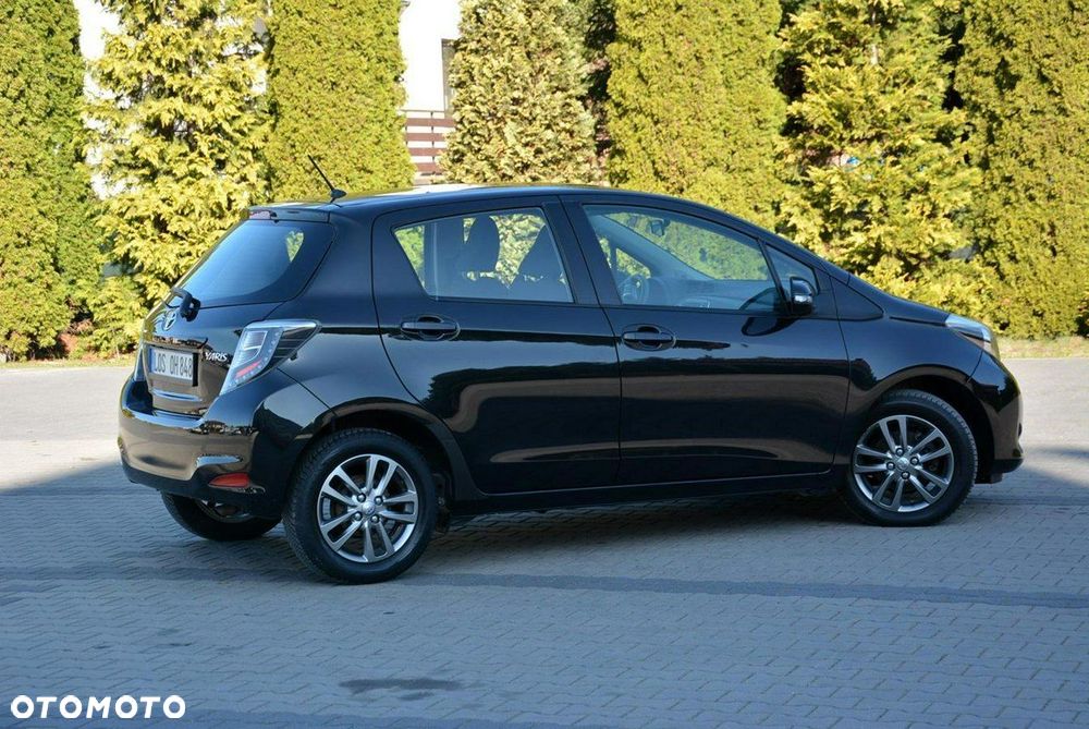 Toyota Yaris 1.33 VVT-i - 12