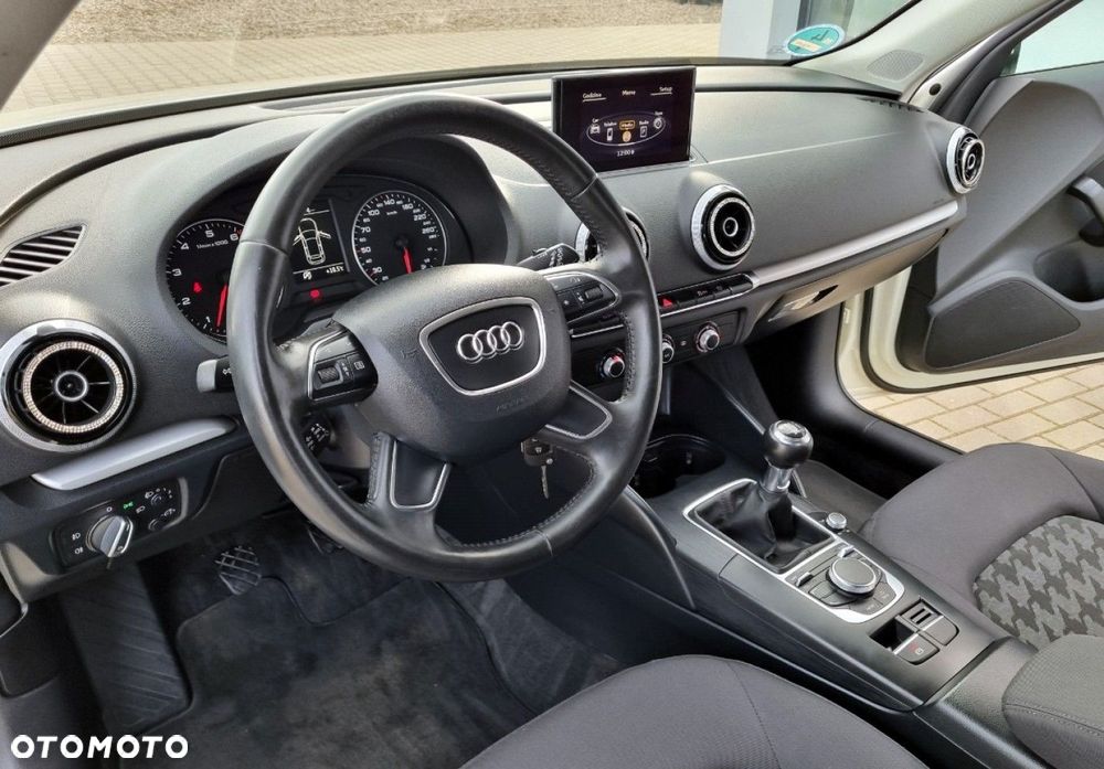 Audi A3 Sportback - 23