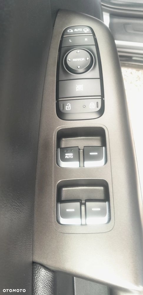 Kia Sportage 1.6 CRDI MHEV Black Edition 2WD DCT - 26