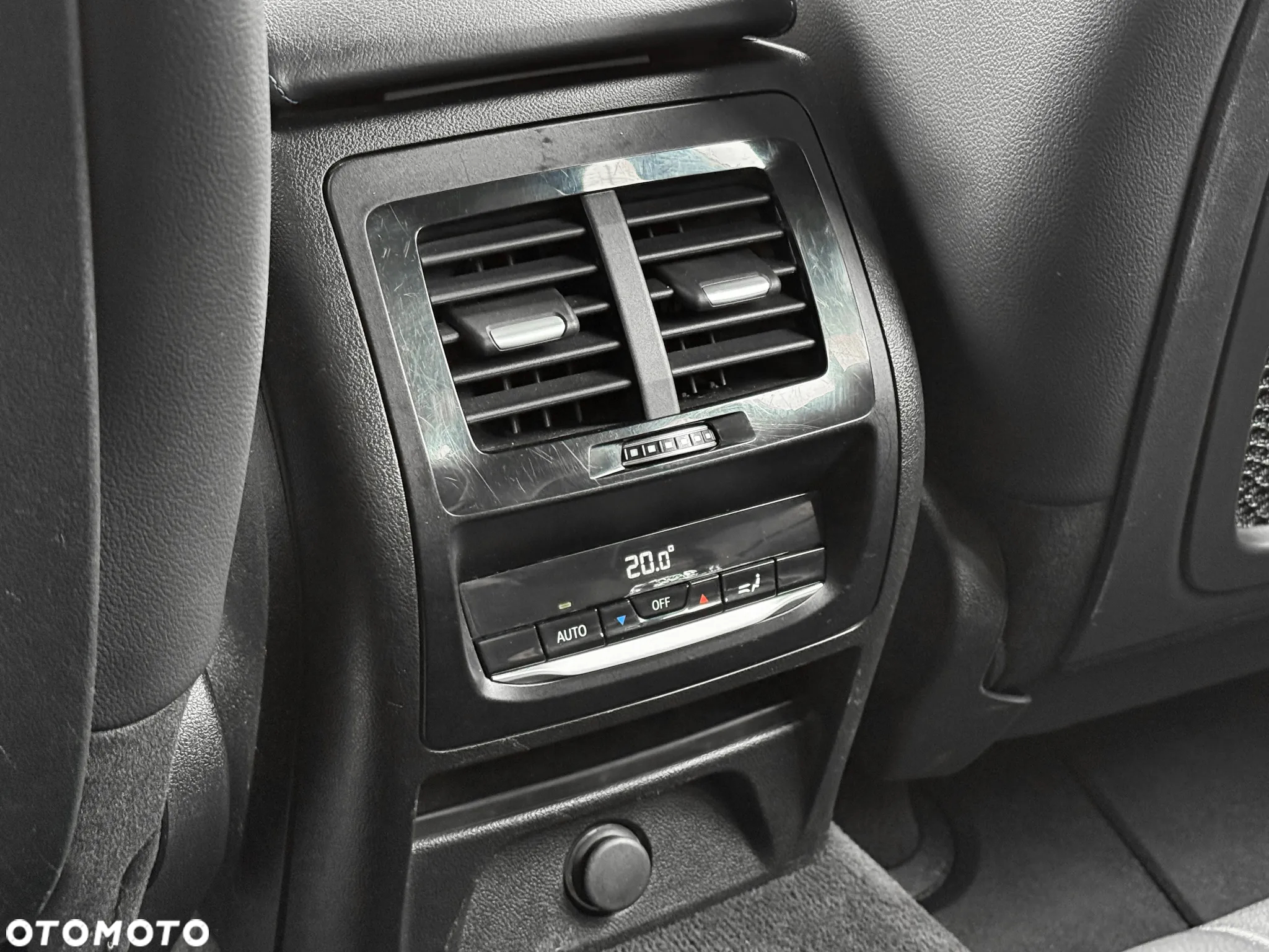 BMW X3 xDrive20d - 28