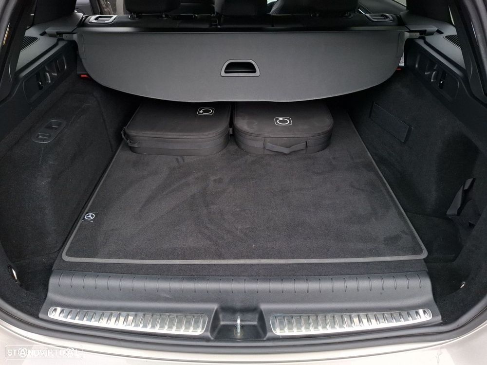 Mercedes-Benz C 300 de AMG Line - 26