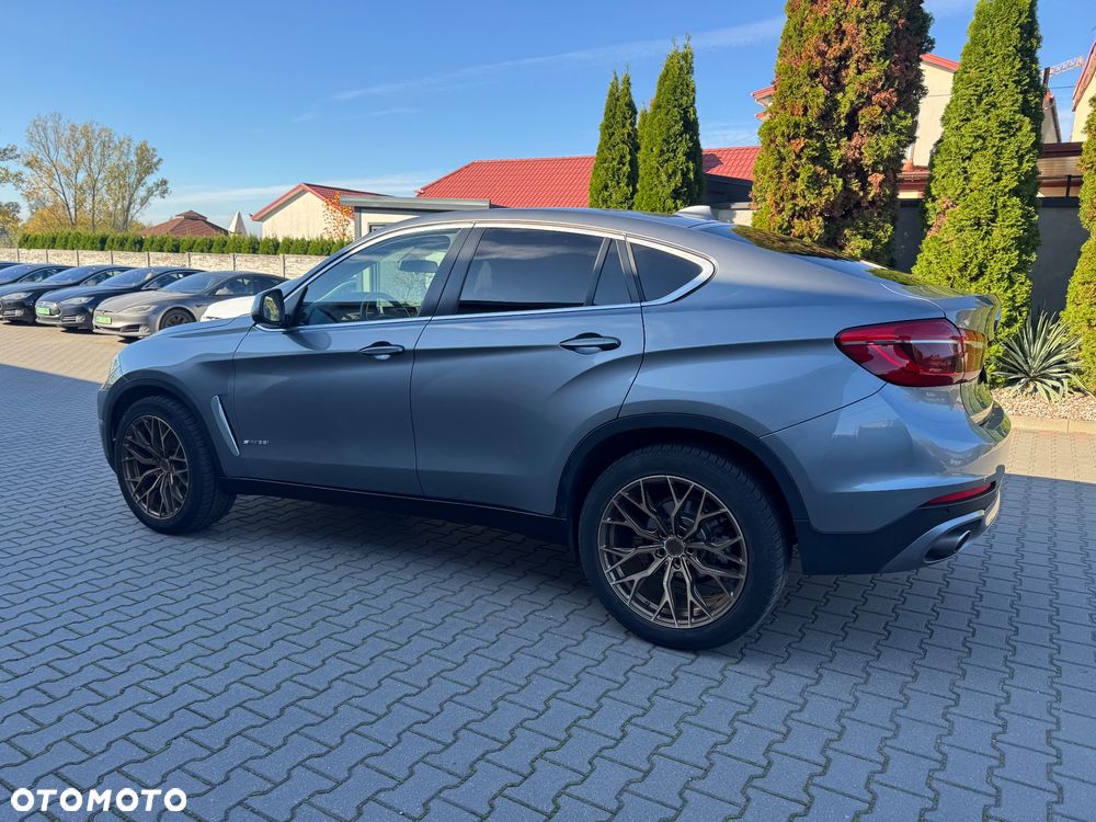 BMW X6 xDrive35i Performance M Paket - 16