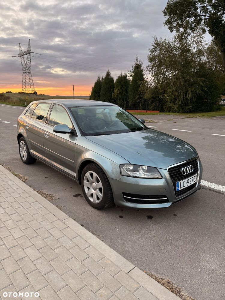 Audi A3 Sportback - 4