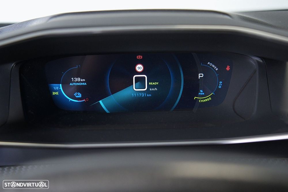 Peugeot e-2008 50 kWh Allure Pack - 28