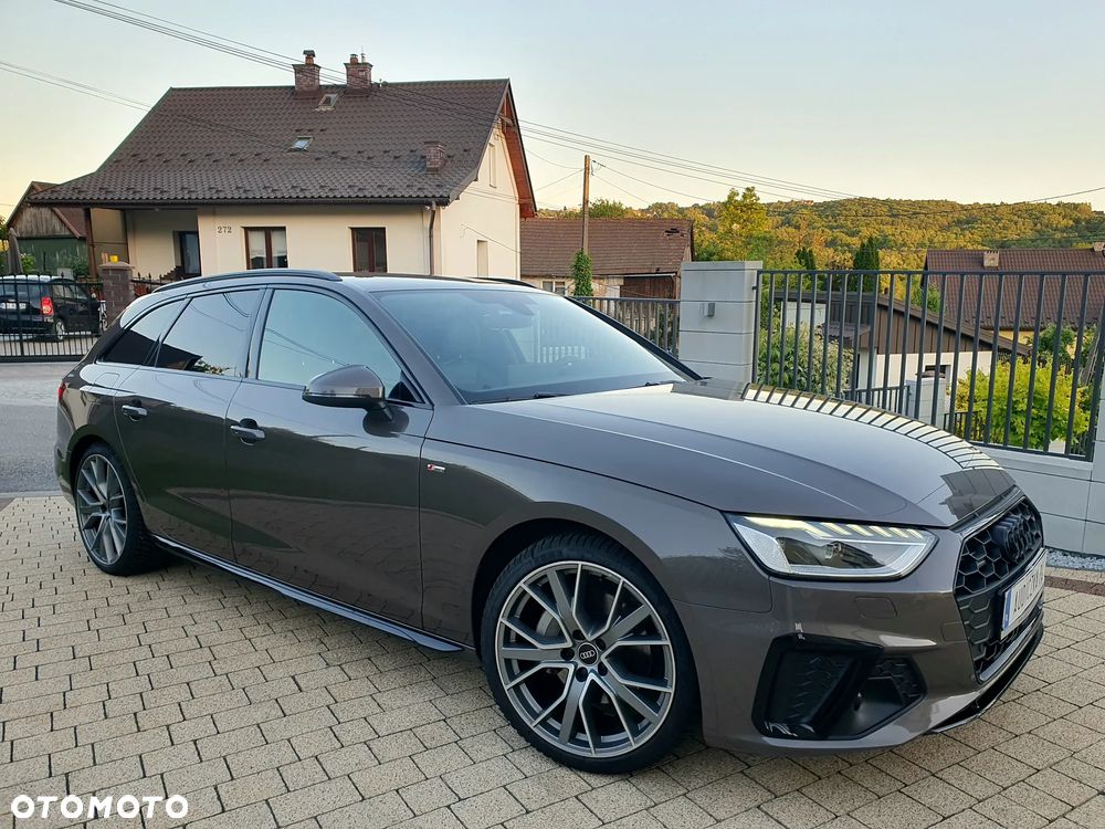 Audi A4 Avant 40 TDI quattro S tronic S line - 3