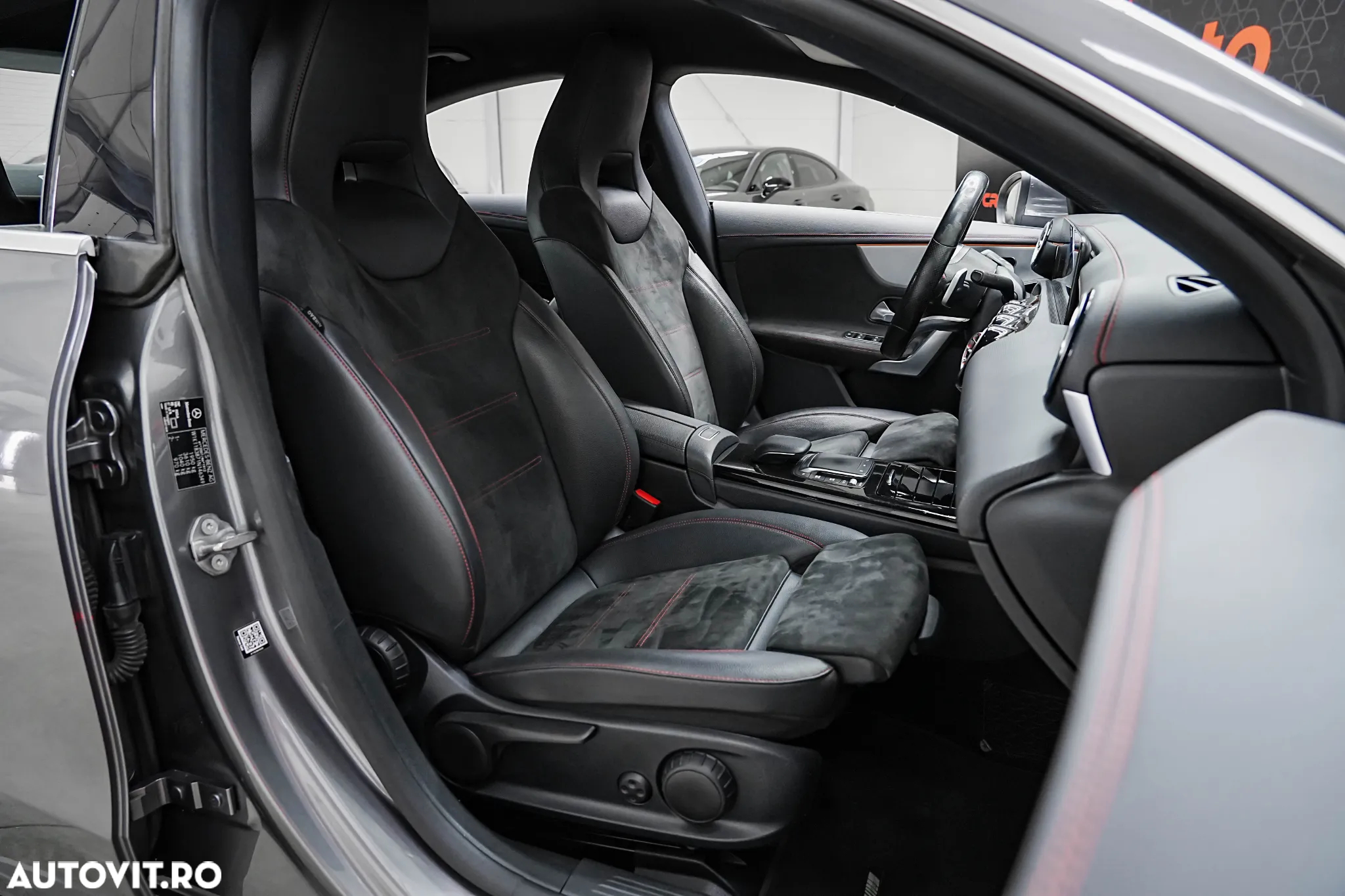 Mercedes-Benz CLA 200 7G-DCT AMG Line - 7