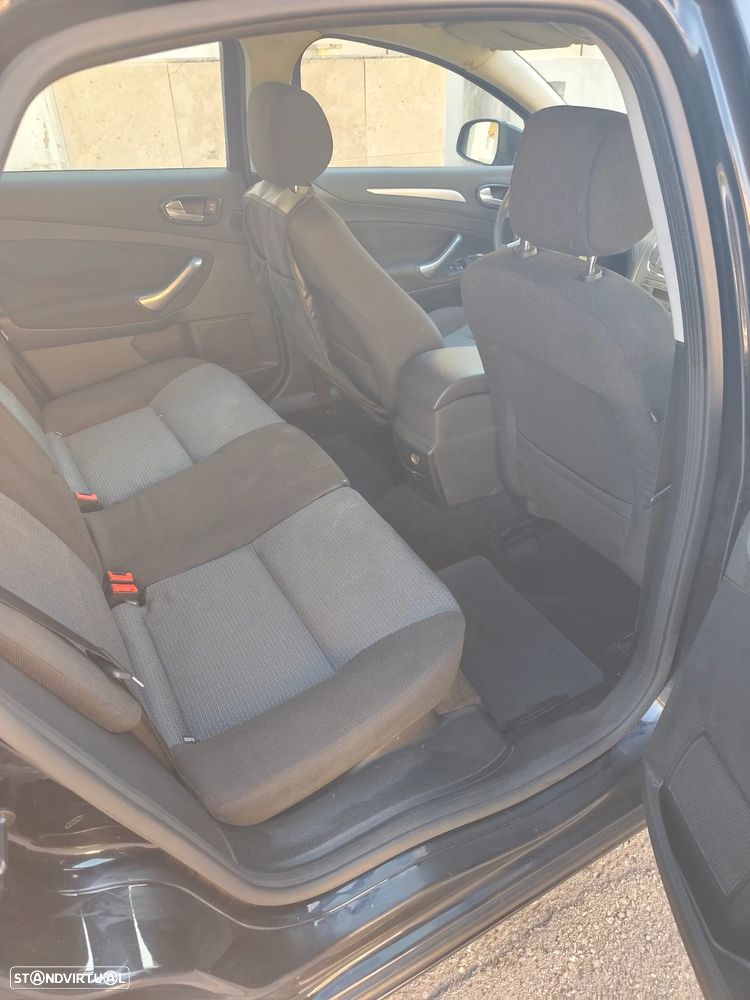 Ford Mondeo 1.8 TDCi Titanium - 6