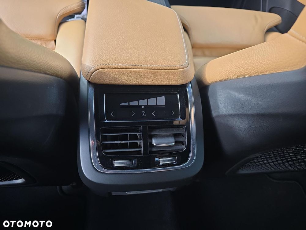 Volvo XC 60 D4 Inscription - 22