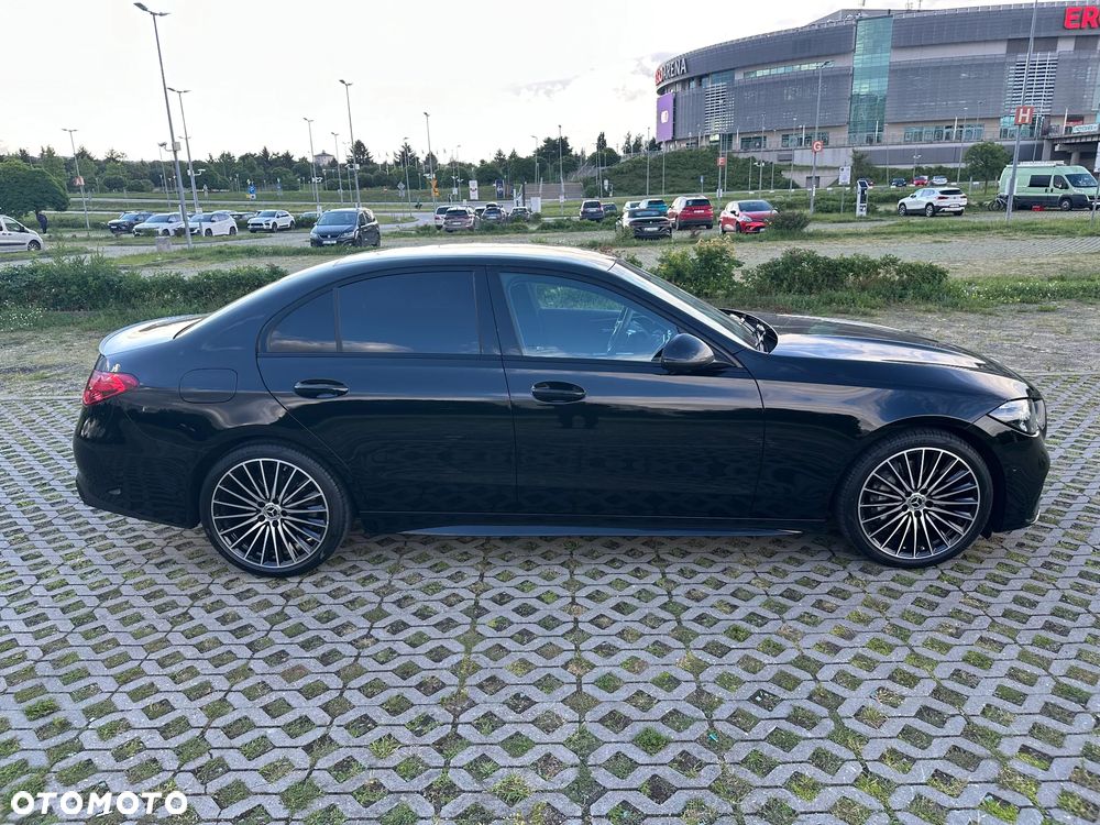 Mercedes-Benz Klasa C 180 9G-TRONIC AMG Line Advanced - 10