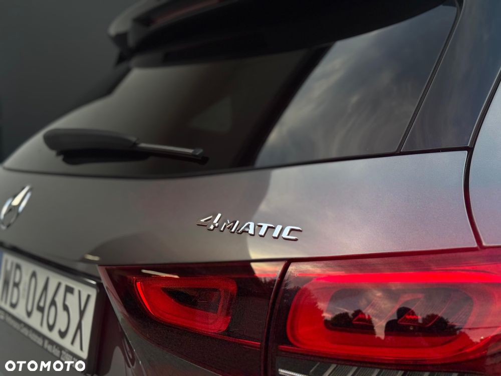 Mercedes-Benz GLA 250 4-Matic AMG Line - 14
