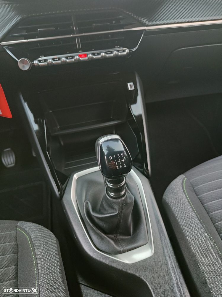 Peugeot 2008 1.2 PureTech Active Pack - 45