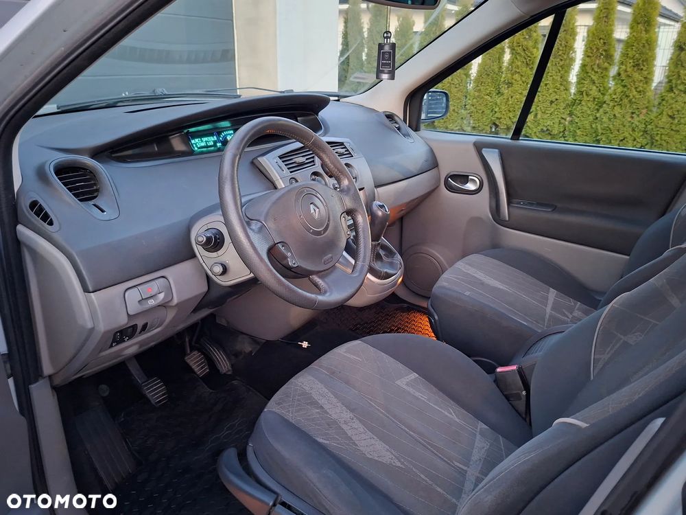 Renault Scenic - 14
