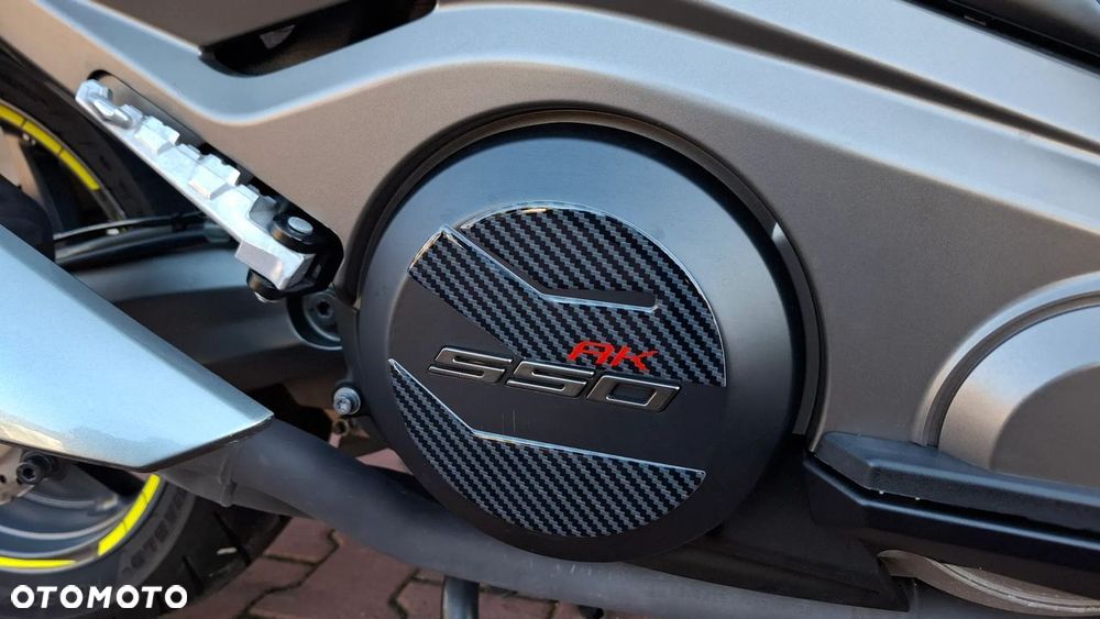 Kymco AK 550 - 18