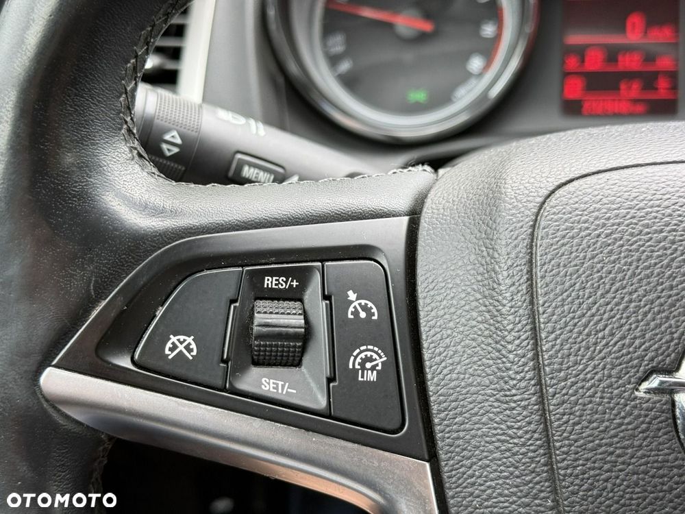 Opel Astra - 19