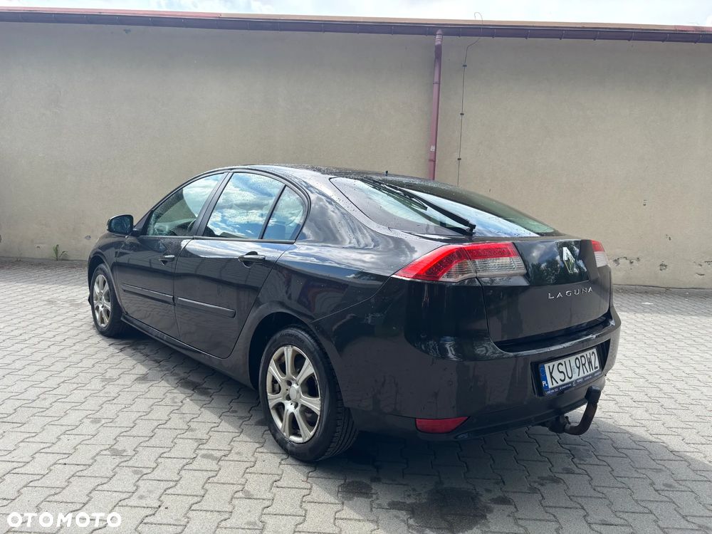 Renault Laguna 2.0 Authentique - 8