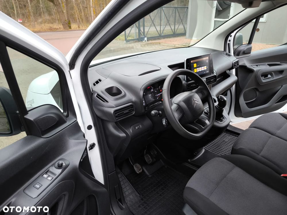 Citroën BERLINGO - 16