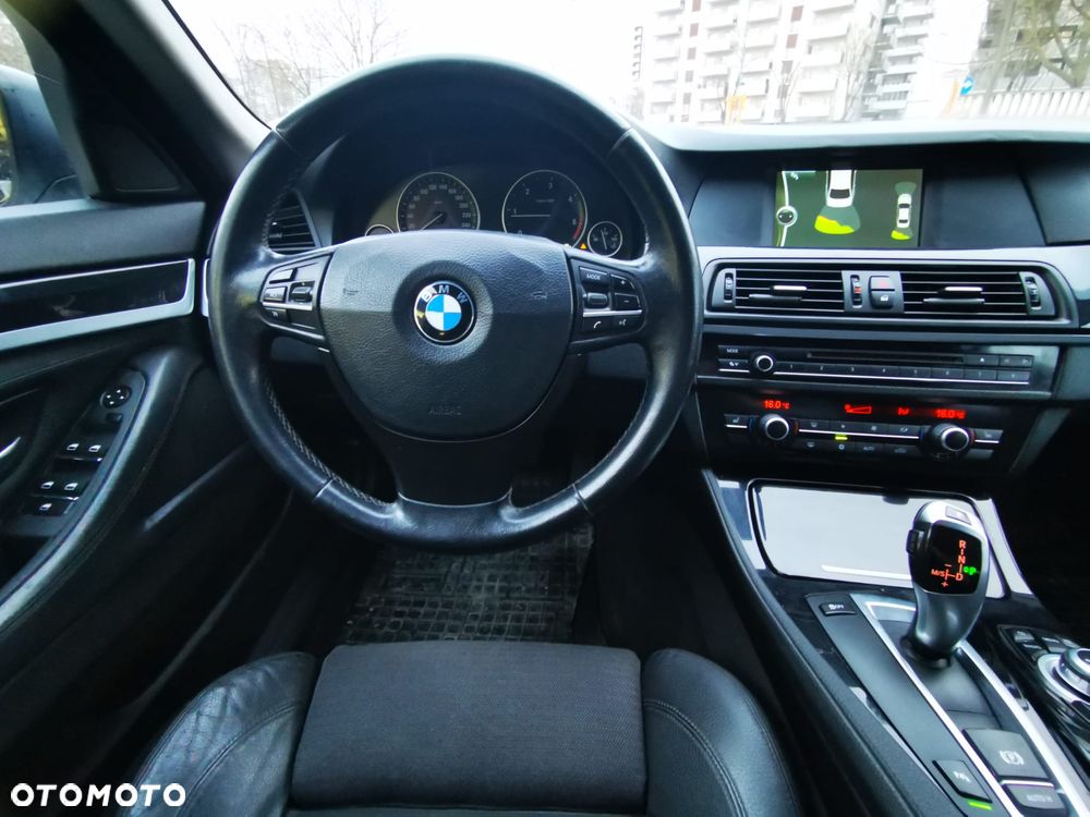 BMW Seria 5 520d - 8