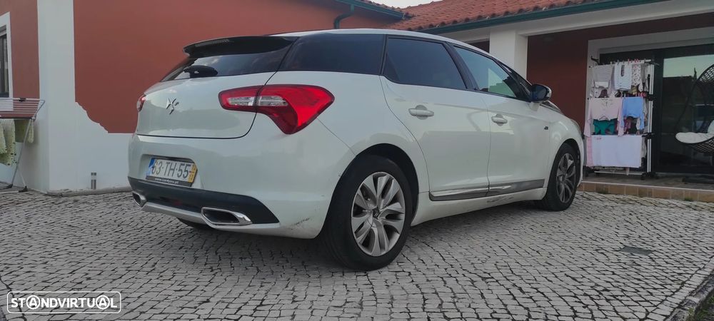 Citroën DS5 2.0 HDi Hybrid4 So Chic CMP6 - 3